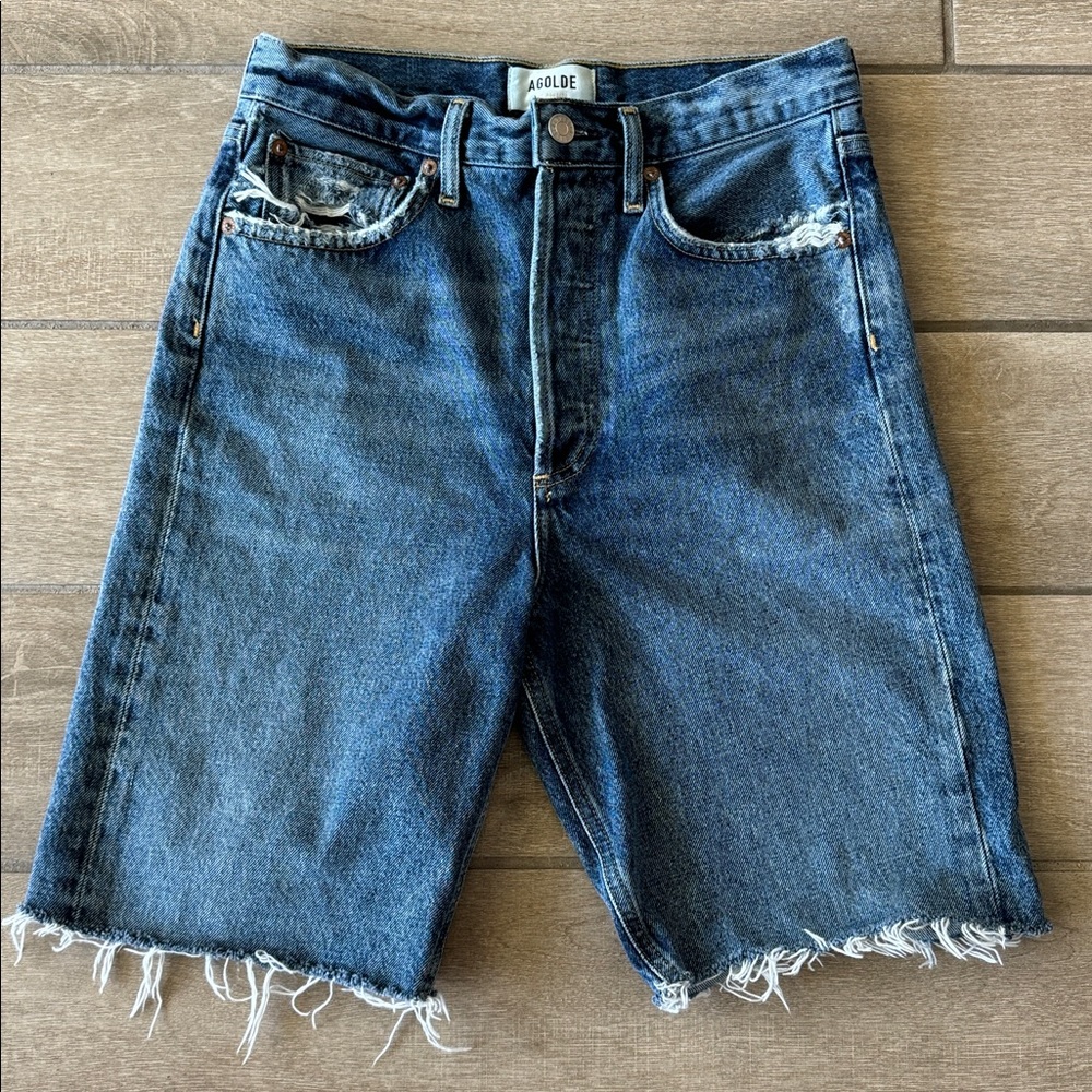 Agolde 90s Denim Shorts in Precision Size: 25 - Picture 2 of 5